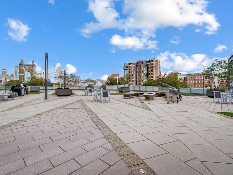 1 Roebling Way, Unit 1002, Covington, KY 41011 Photo 48
