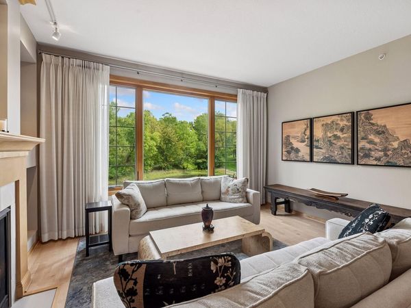 11460 Fairfield Road W, Unit 103, Minnetonka, MN 55305