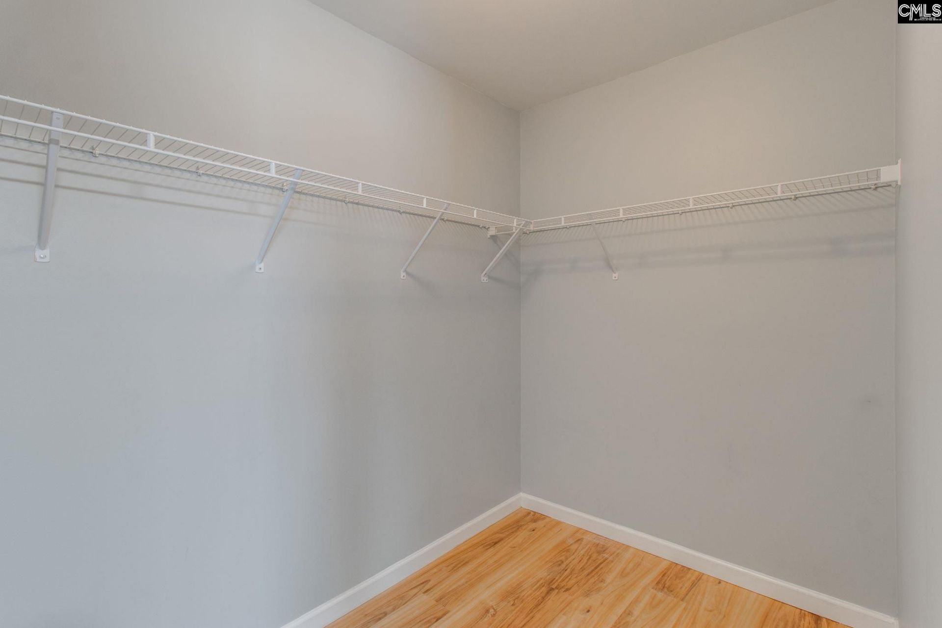 614 Muldrow Lane Photo 33