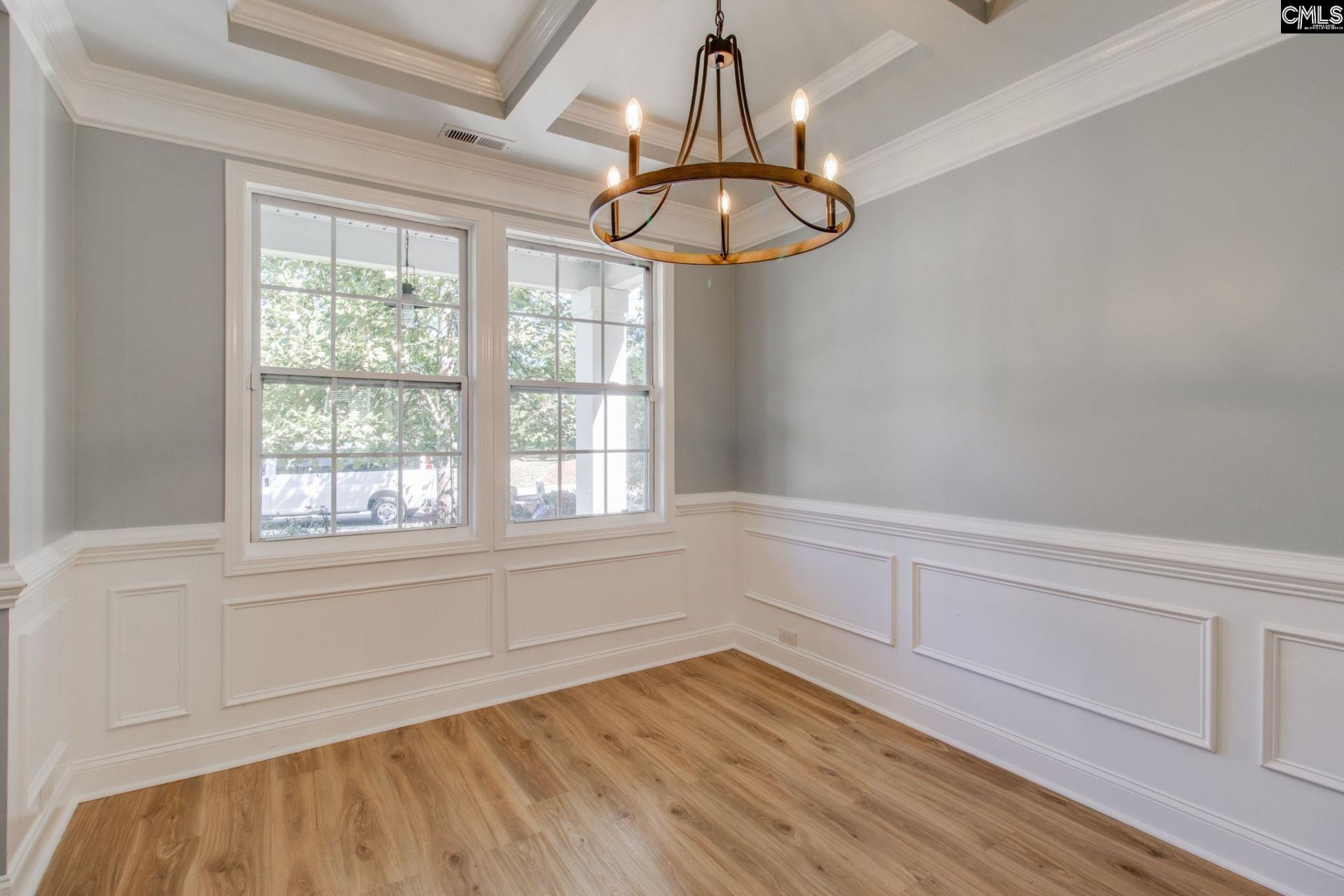 614 Muldrow Lane Photo 8