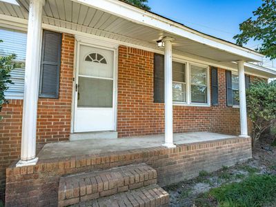 2704 Haynes Lane, Cayce, SC 29033