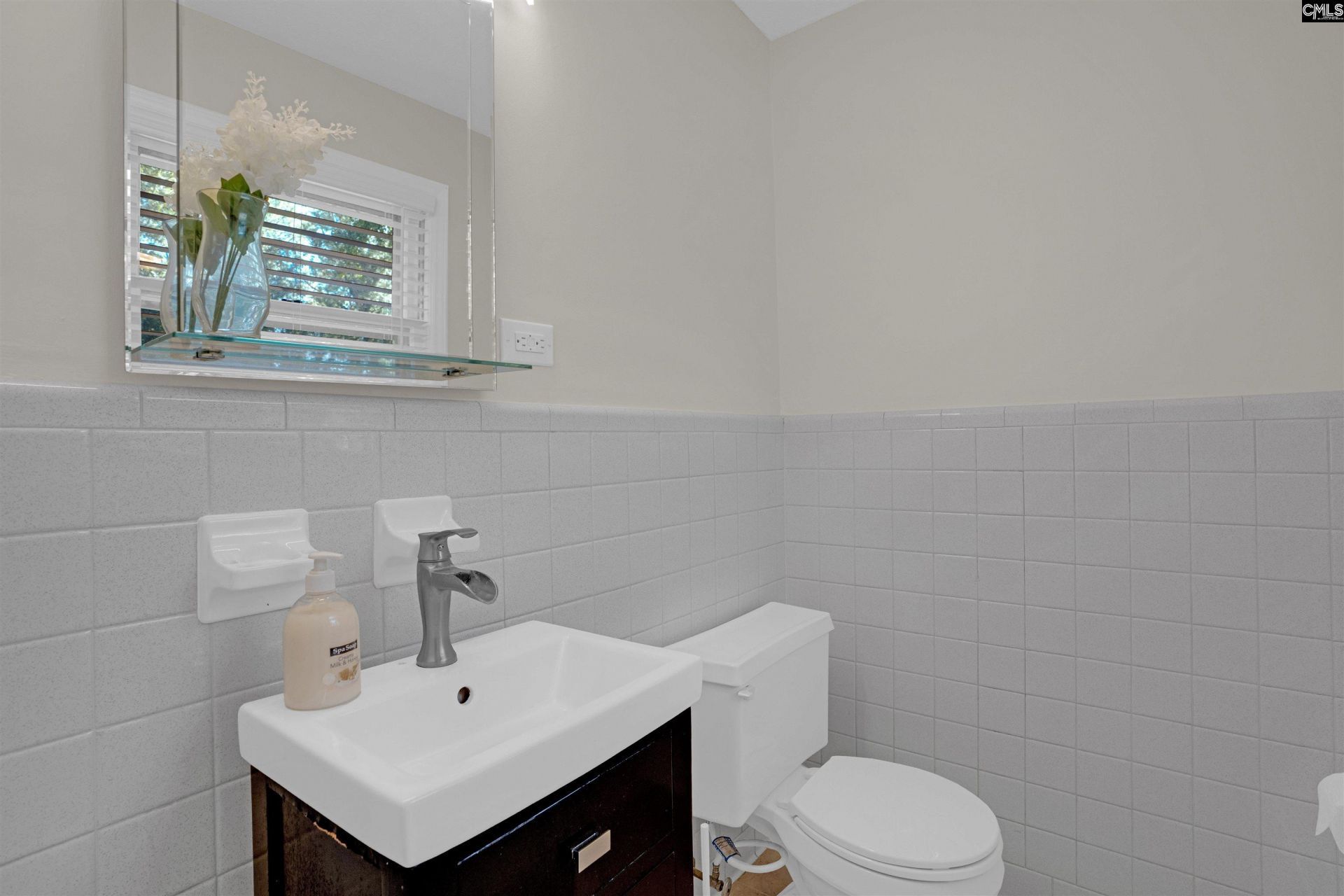 2704 Haynes Lane Photo 12