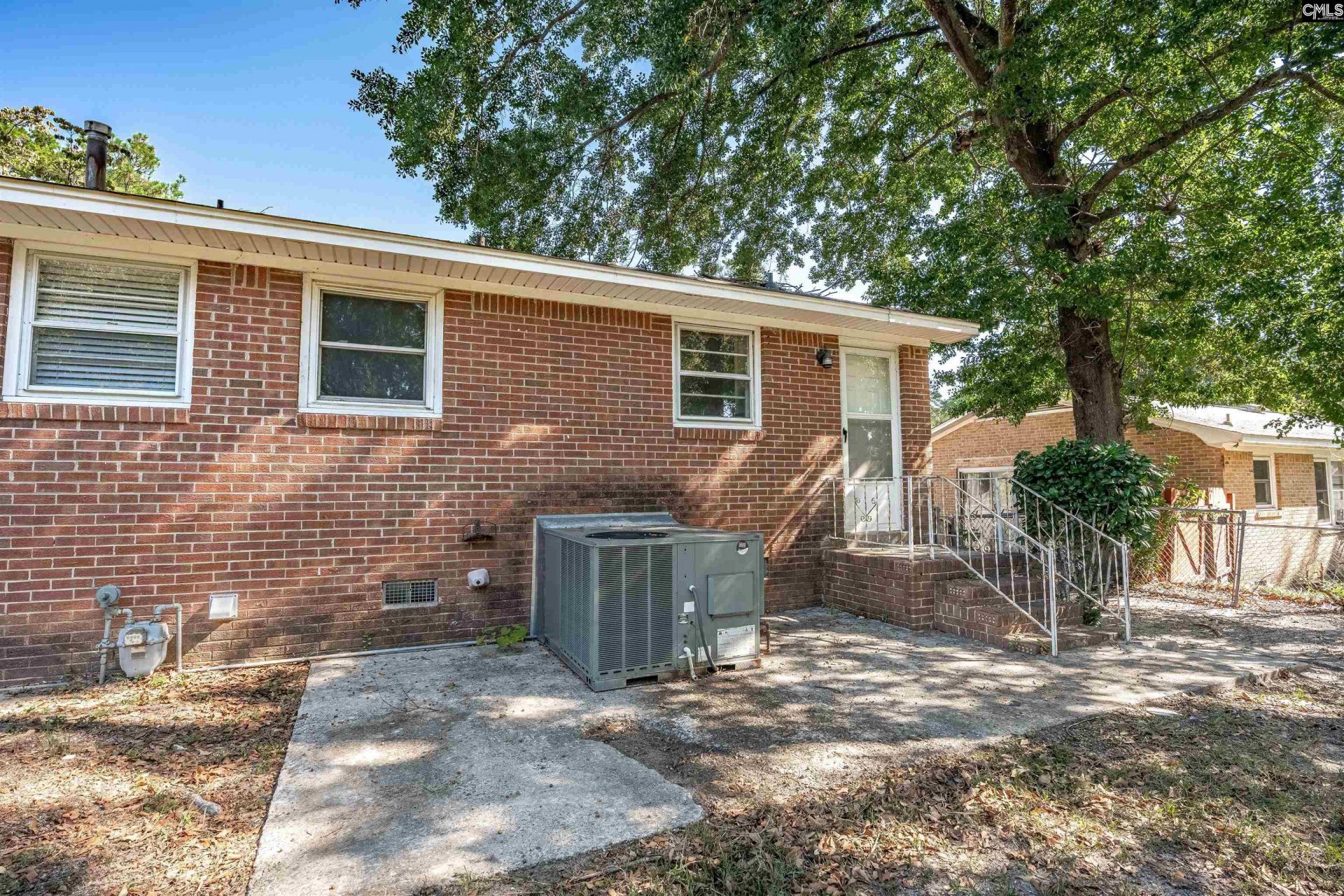 2704 Haynes Lane Photo 20