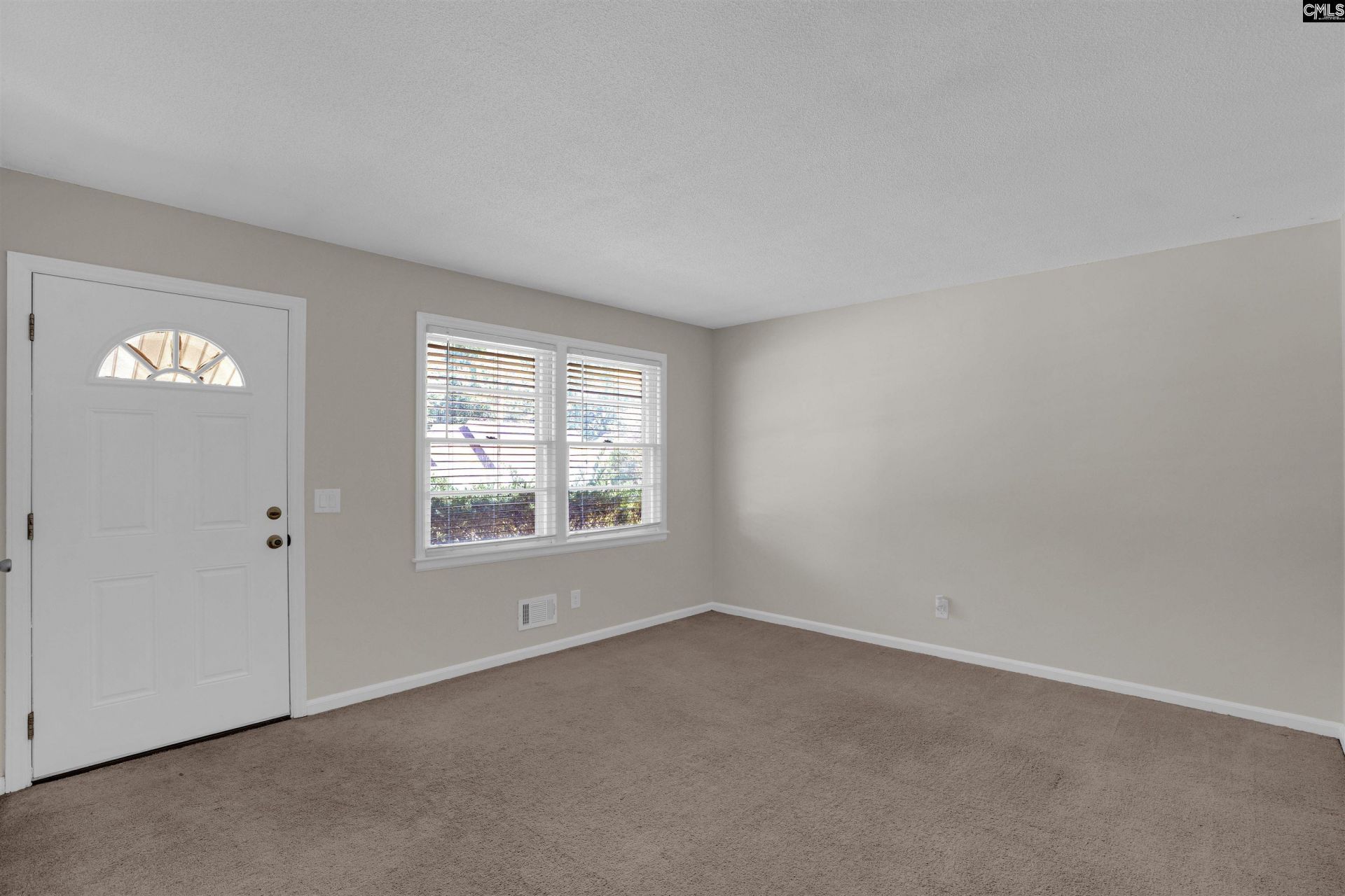 2704 Haynes Lane Photo 5