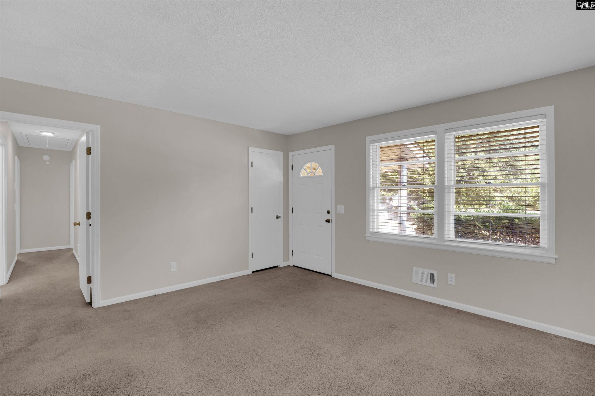 2704 Haynes Lane Photo 6