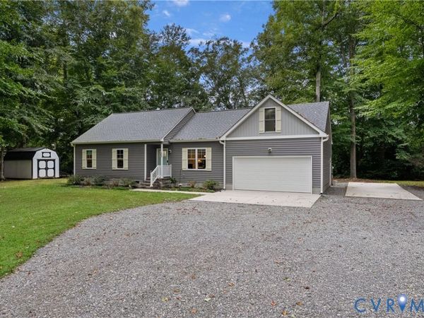 323 Windsor Road , North, VA 23128