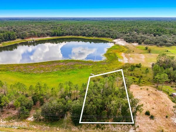 1601 STATE ROAD 20, Hawthorne, FL 32640