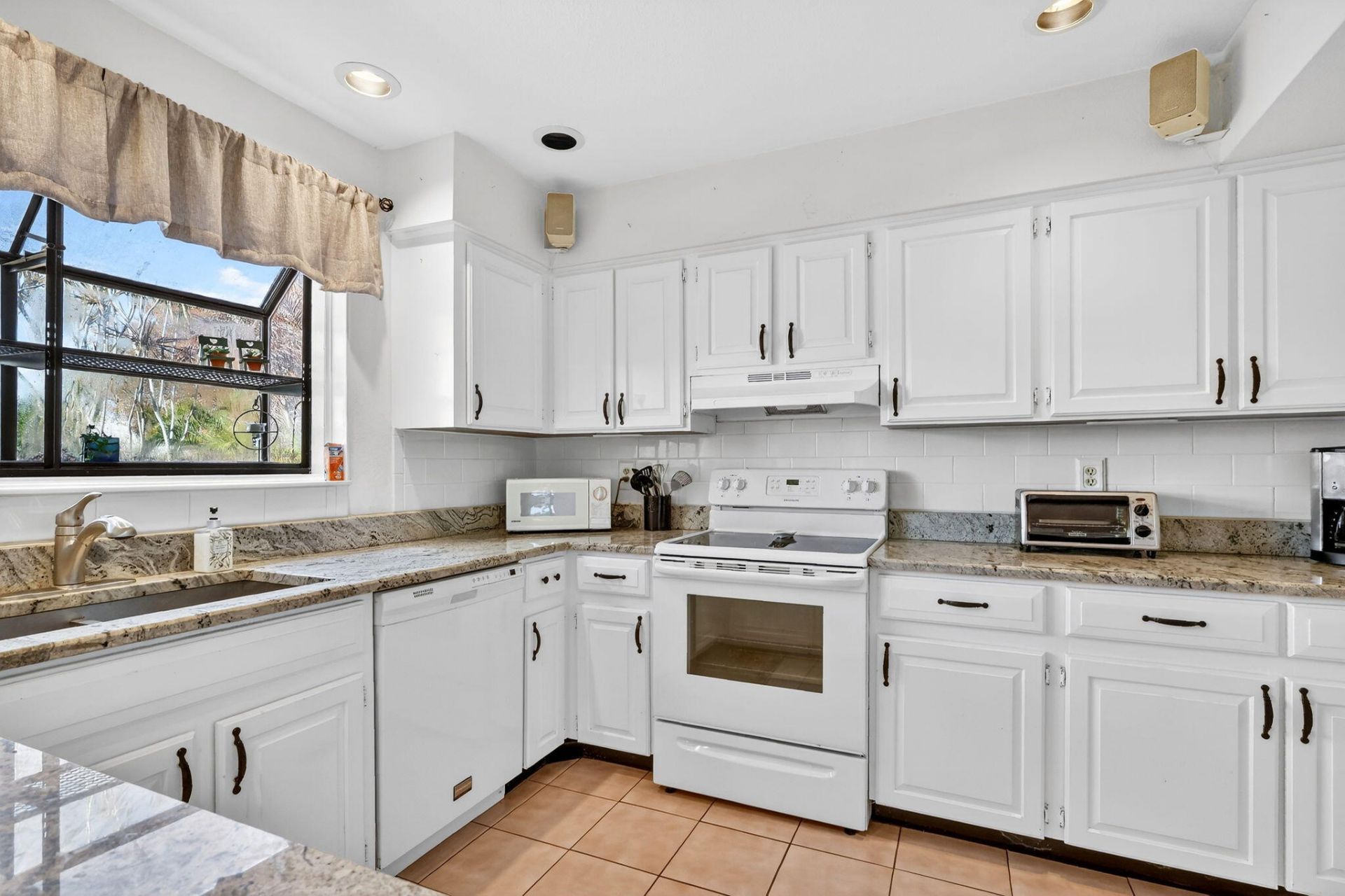 1431 SE Ashville Court, Port Saint Lucie, FL 34952 Photo