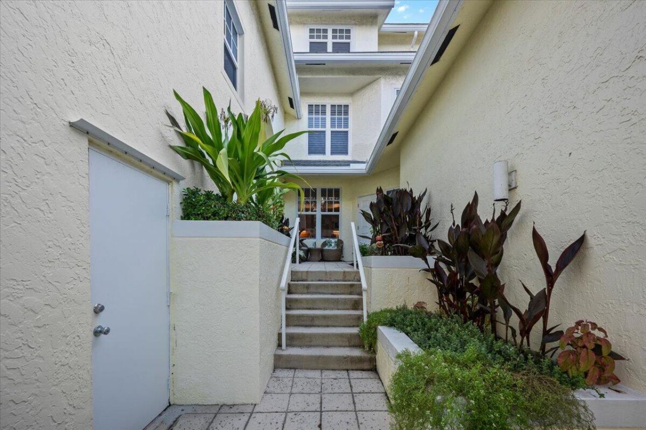 105 Mainsail Circle, Jupiter, FL 33477 Photo
