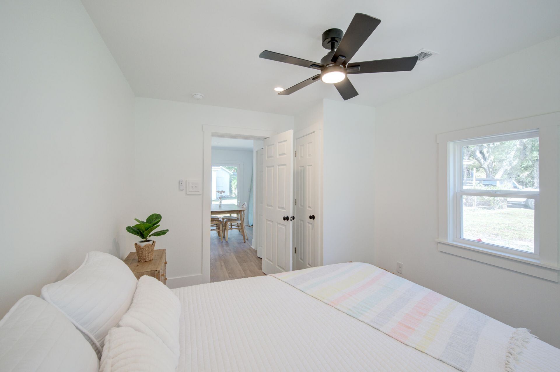 1472 Village Road Photo 28