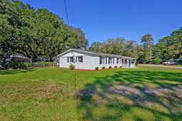 1472 Village Road photo 4