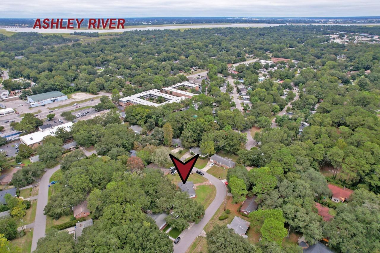 1472 Village Road Photo 60