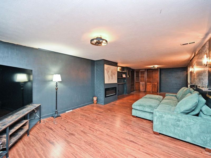 4043 Beavercreek Circle, Sharonville, OH 45241 Photo 11