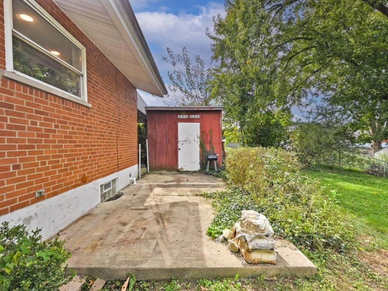 4043 Beavercreek Circle, Sharonville, OH 45241 Photo 16