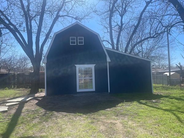 511 Denver Street , Alvord, TX 76225