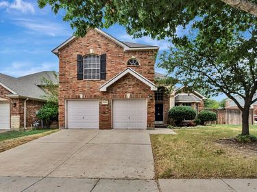 9209 Bayard Street, Fort Worth, TX 76244