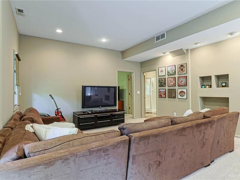 5748 Golf Crest Drive, West Chester, OH 45069 Photo 35