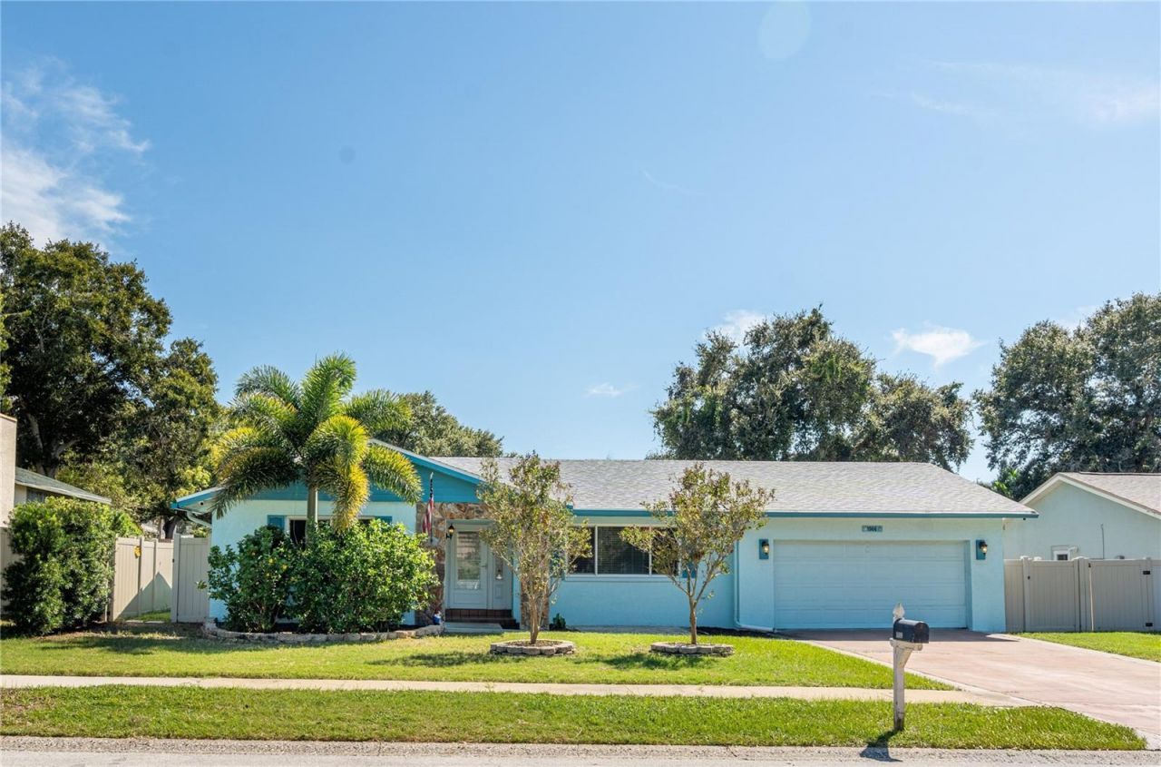 1966 Spanish Oaks Drive N, Palm Harbor, FL 34683 Main Photo