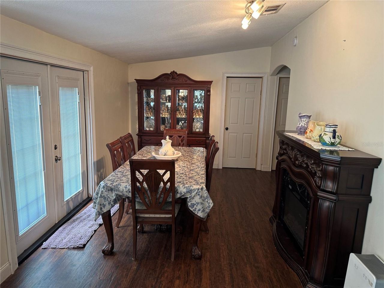 7350 SE 181st Court , Morriston, FL 32668 Photo