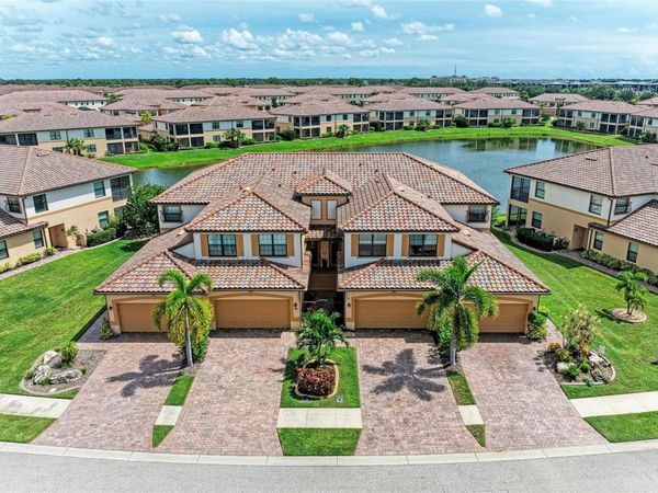 20051 RAGAZZA CIRCLE, Unit 202, VENICE, FL 34293