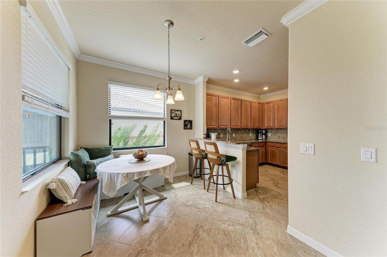 20051 Ragazza Circle, Unit 202, Venice, FL 34293 Photo