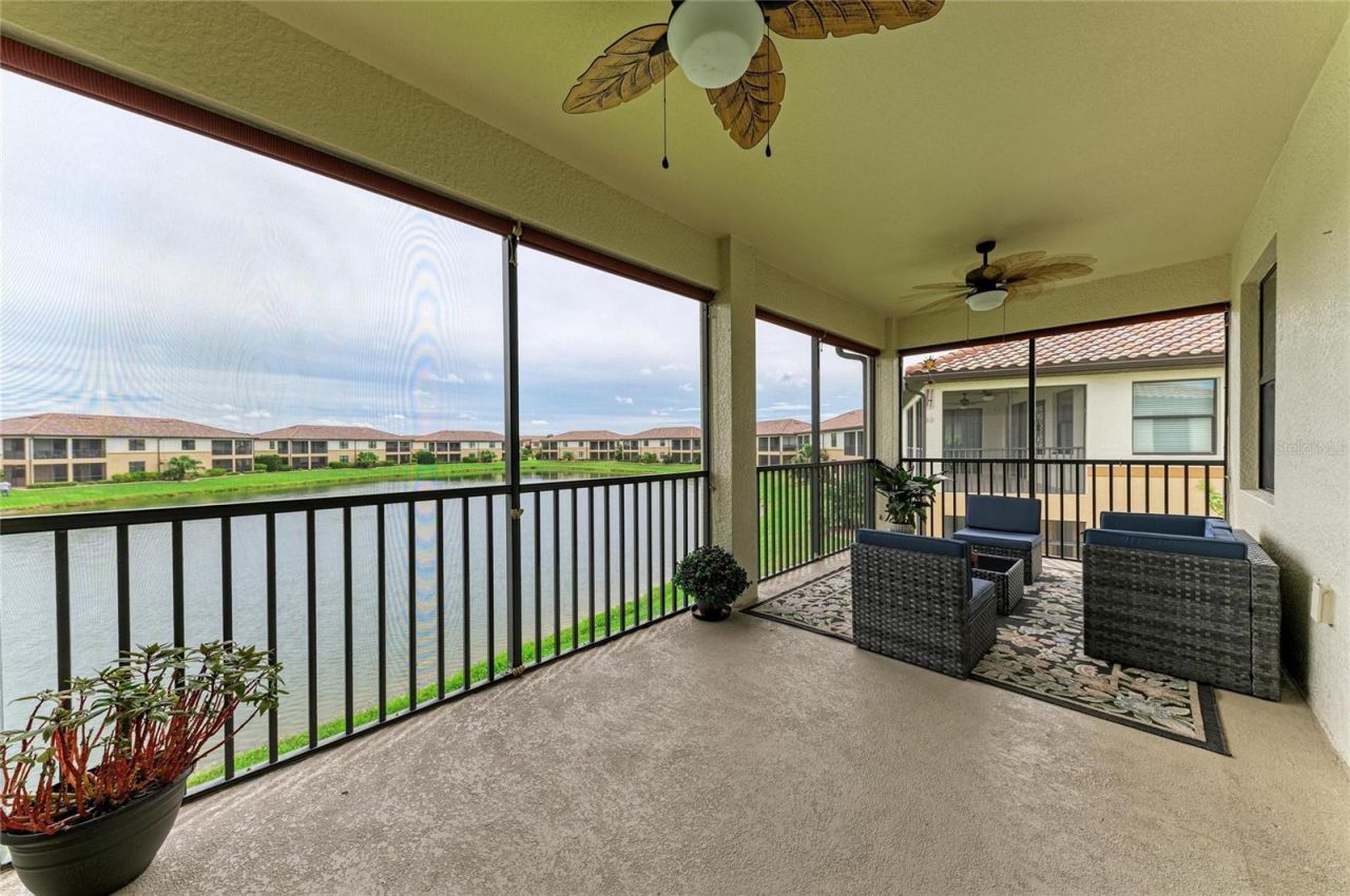 20051 Ragazza Circle, Unit 202, Venice, FL 34293 Photo