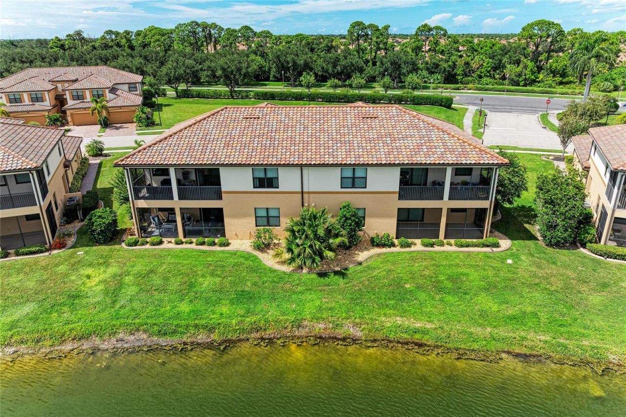 20051 Ragazza Circle, Unit 202, Venice, FL 34293 Photo