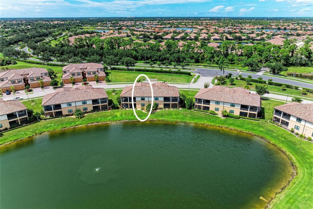 20051 Ragazza Circle, Unit 202, Venice, FL 34293 Photo
