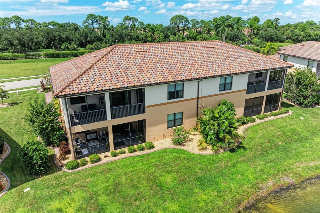 20051 Ragazza Circle, Unit 202, Venice, FL 34293 Photo