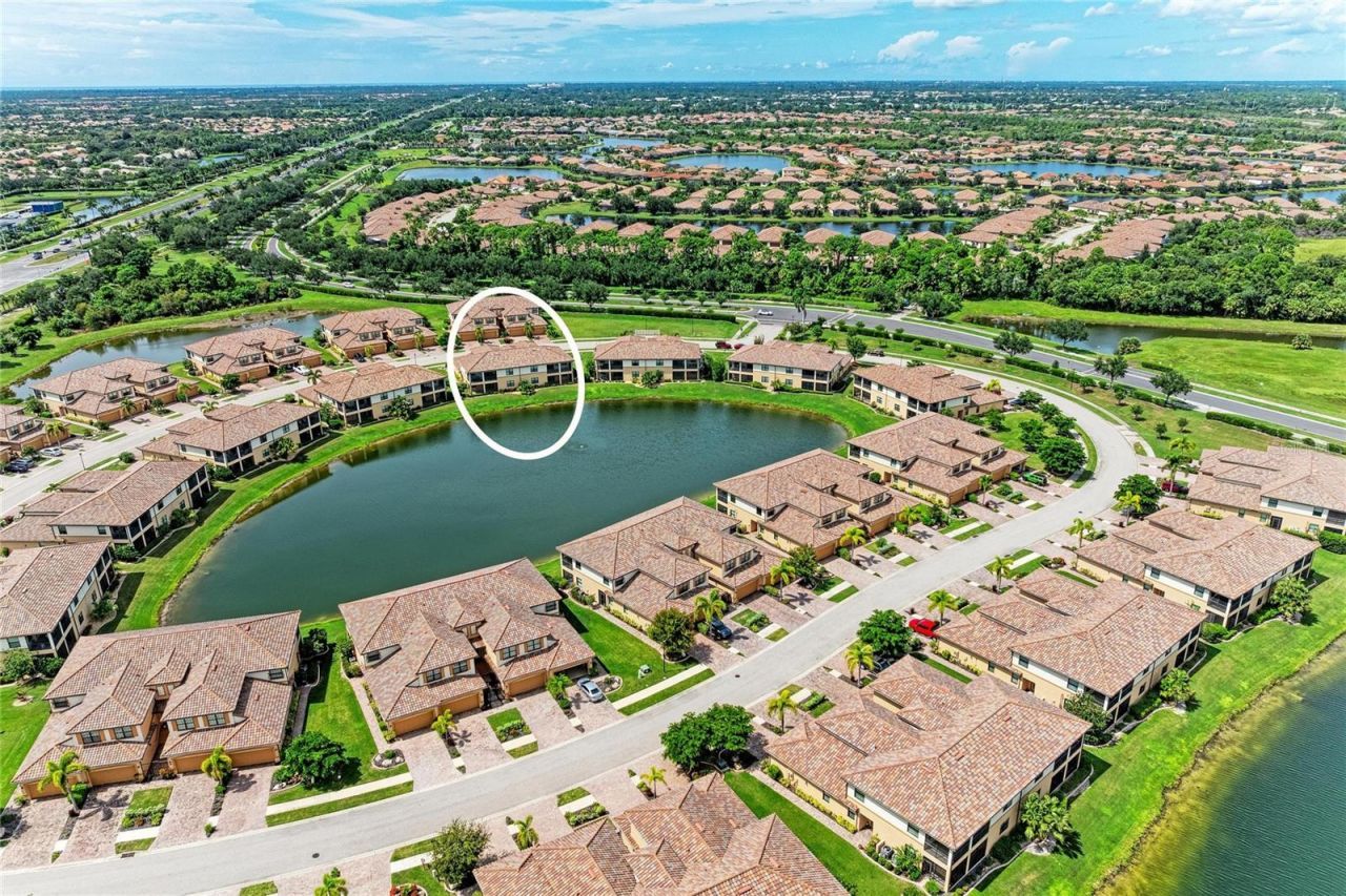 20051 Ragazza Circle, Unit 202, Venice, FL 34293 Photo