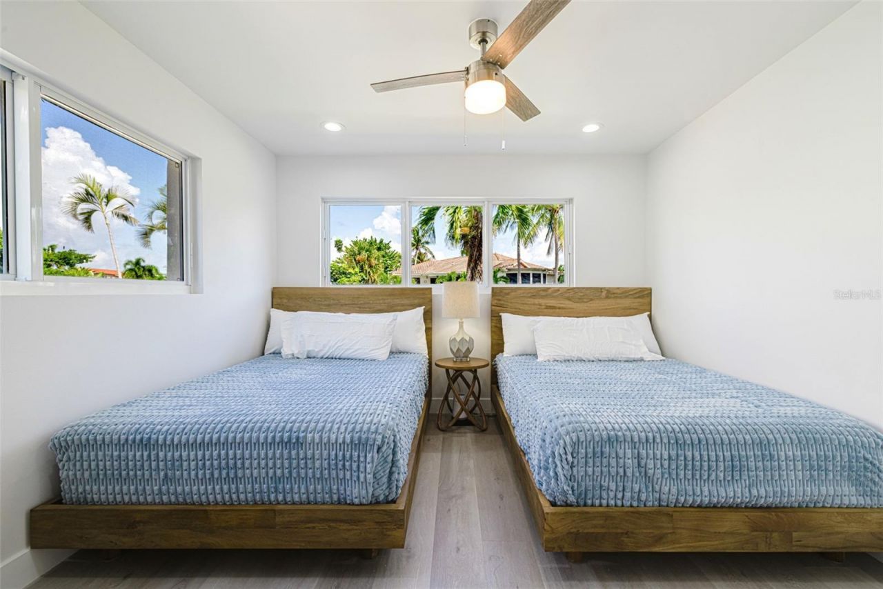 805 E Gulf Drive, Unit A1, Sanibel, FL 33957 Photo