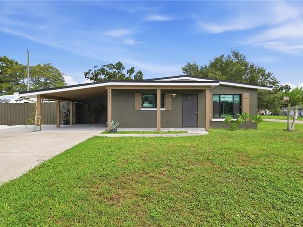 5055 LAHAINA DRIVE , SARASOTA, FL 34232