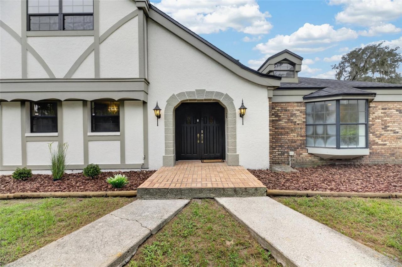 12603 Lake Hills Drive , Riverview, FL 33569 Photo