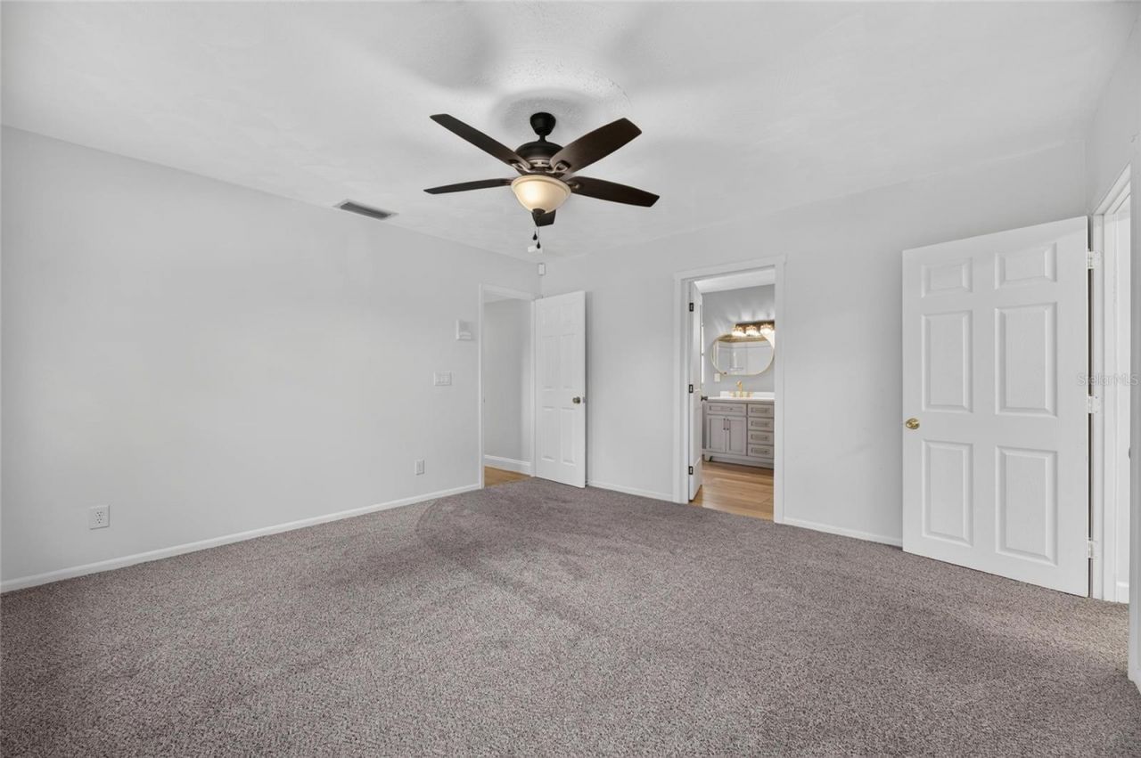 12603 Lake Hills Drive , Riverview, FL 33569 Photo
