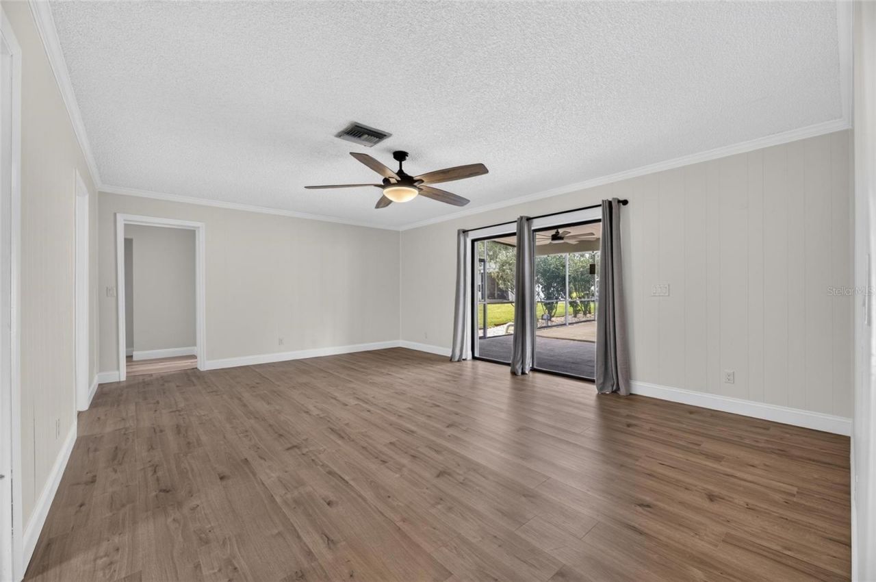 12603 Lake Hills Drive , Riverview, FL 33569 Photo