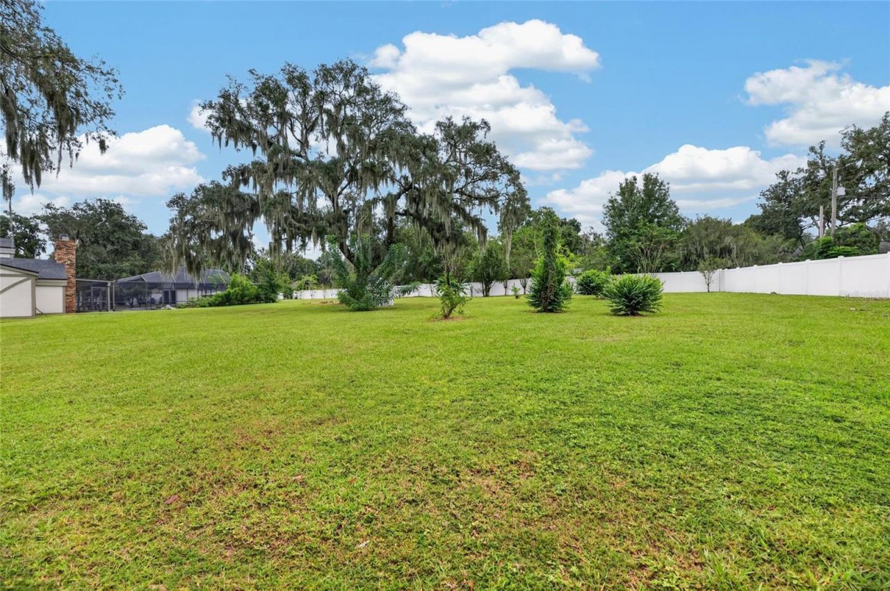 12603 Lake Hills Drive , Riverview, FL 33569 Photo