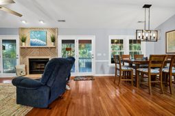 712 Sandpiper photo 4