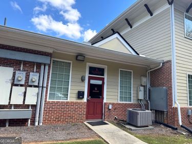31 Market Square Road, Unit 104 B, Newnan, GA 30265