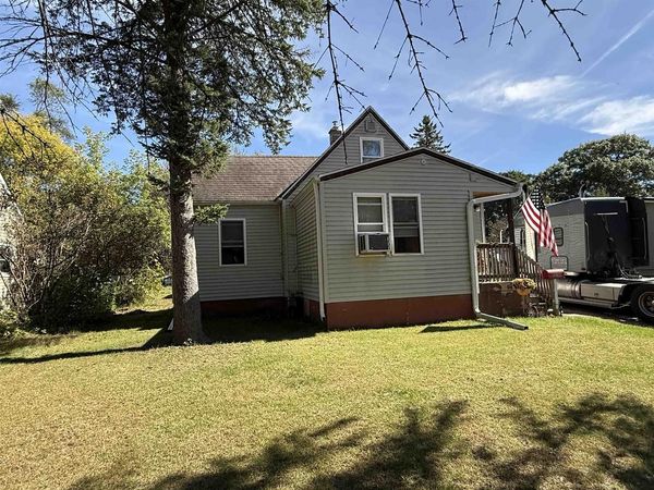 1230 S SMALLEY STREET, Shawano, WI 54166
