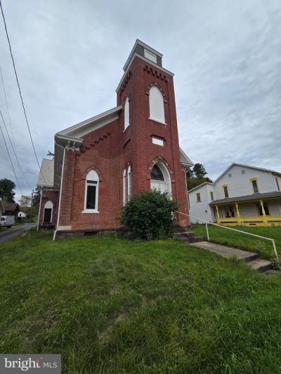 498 MAIN STREET, COBURN, PA 16832