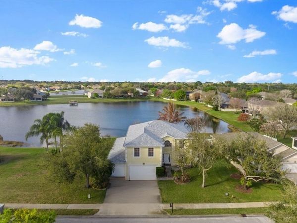 6052 Ridge Lake Circle , Vero Beach, FL 32967