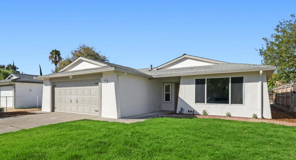 7349 Arutas Dr, North Highlands, CA 95660 Photo
