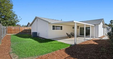 7349 Arutas Dr, North Highlands, CA 95660 Photo