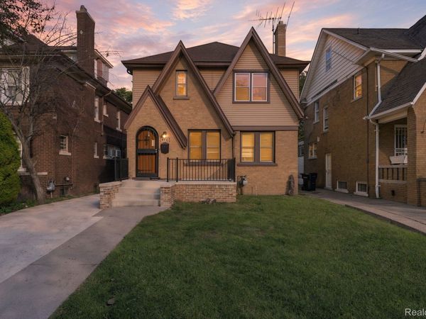 3230 Leslie Street , Detroit, Mi 48238