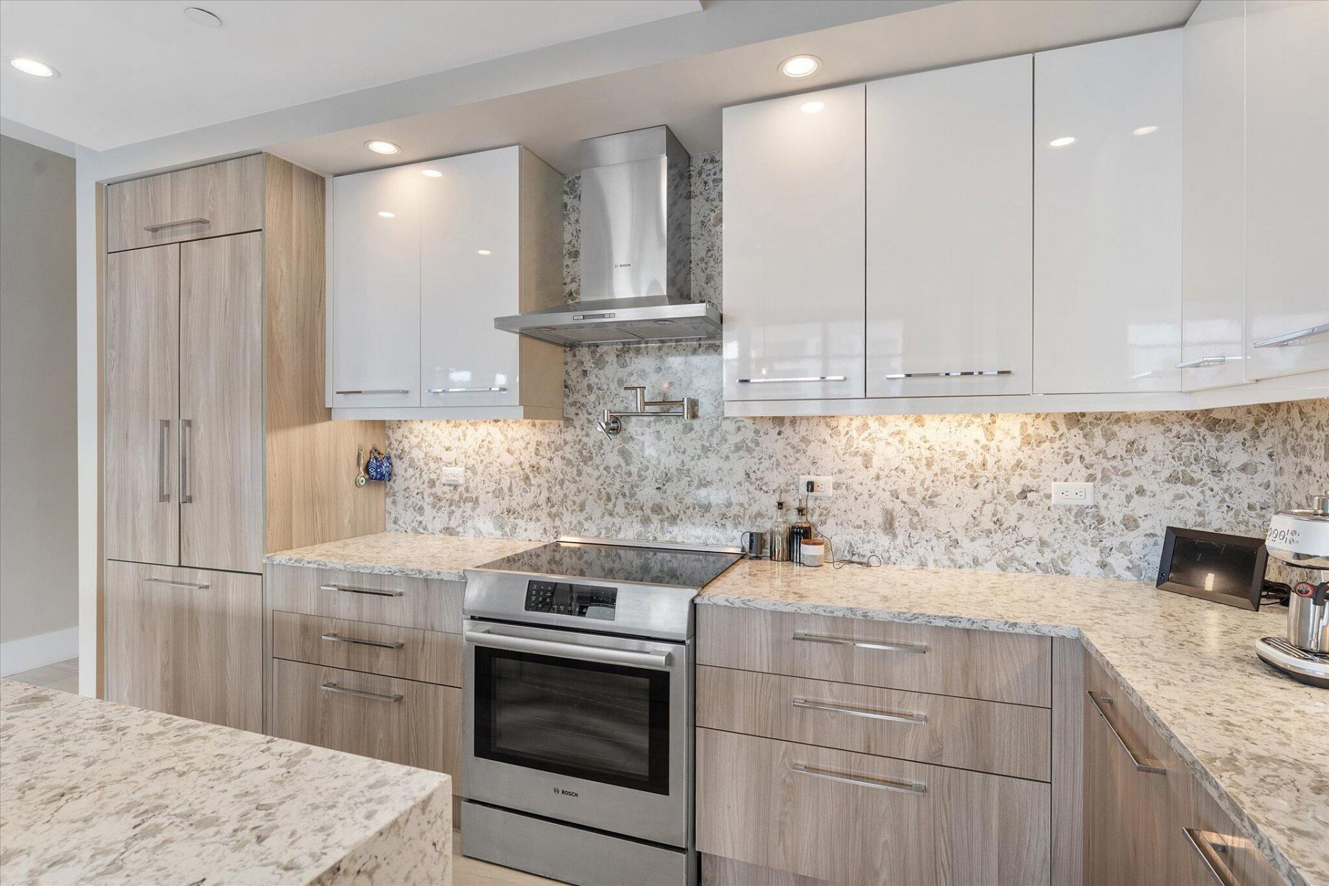 161 Isle Of Venice Drive, Unit 203, Fort Lauderdale, FL 33301 Photo