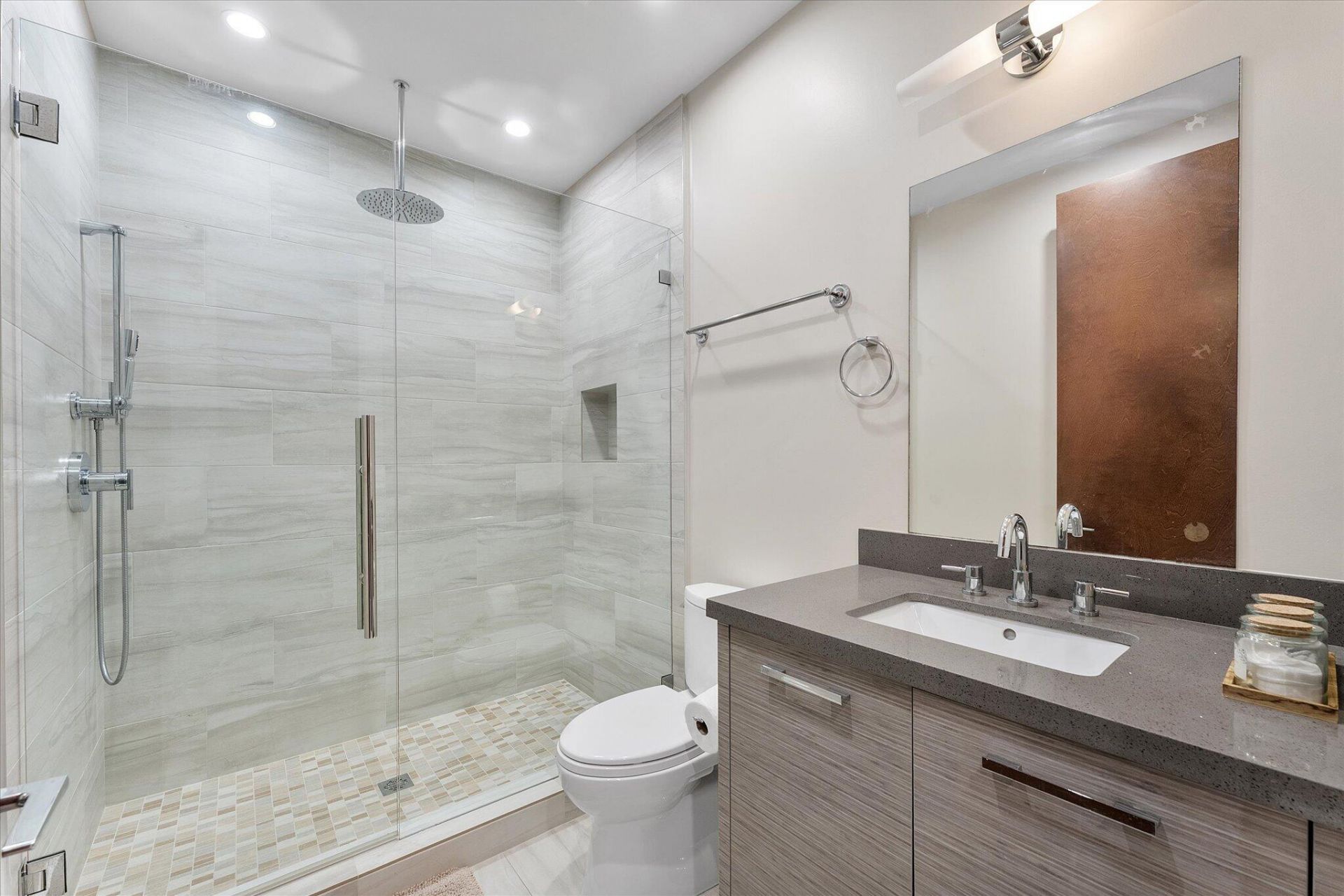 161 Isle Of Venice Drive, Unit 203, Fort Lauderdale, FL 33301 Photo