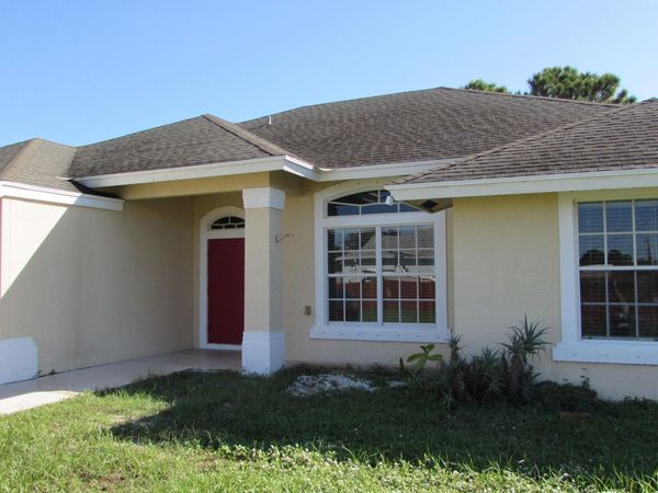 2311 SW SUSSET Lane, Port St. Lucie, FL 34953