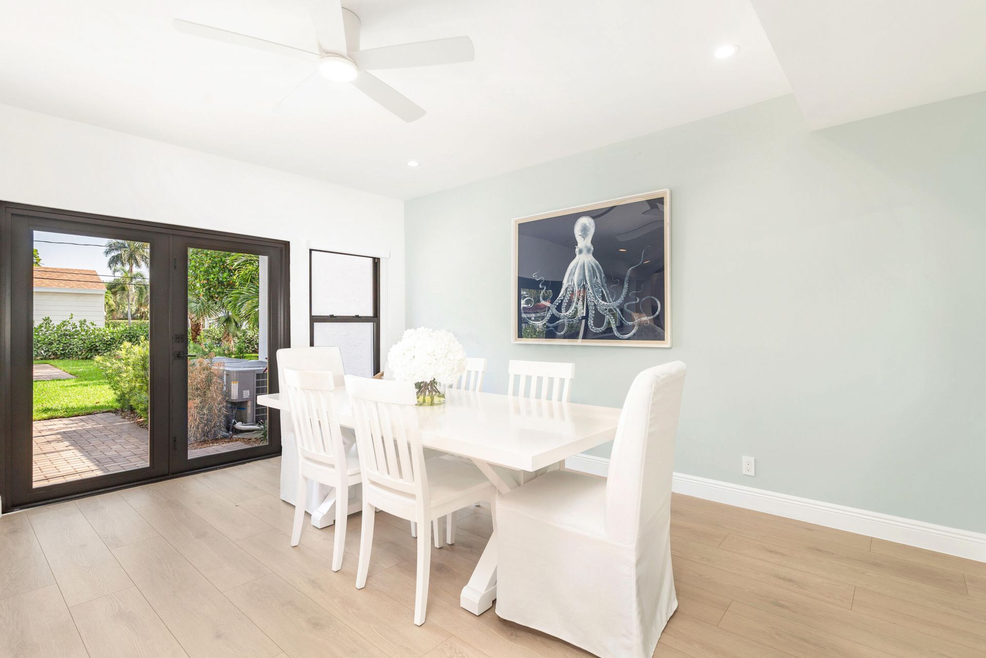 237 Monroe Drive, West Palm Beach, FL 33405 Photo