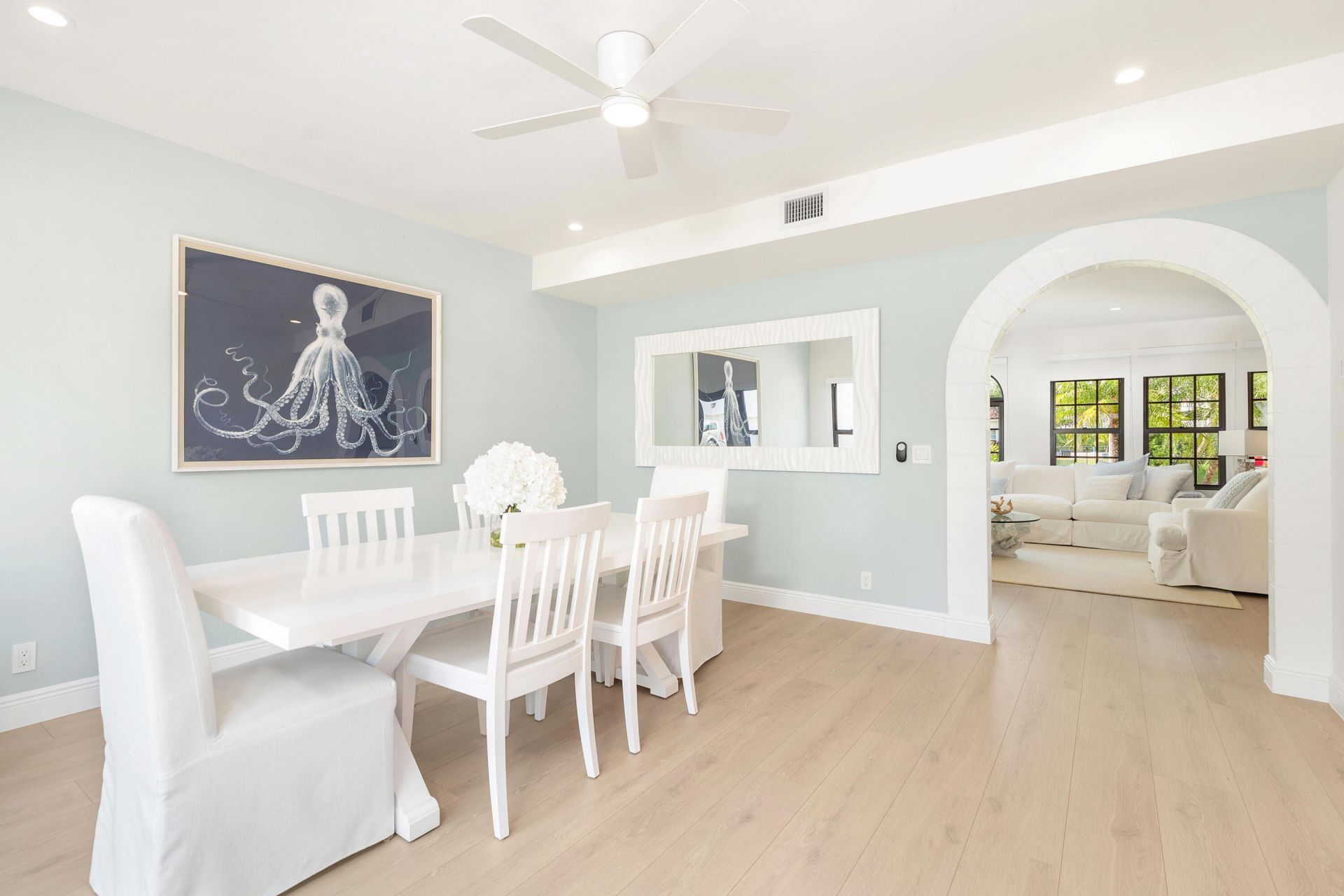 237 Monroe Drive, West Palm Beach, FL 33405 Photo