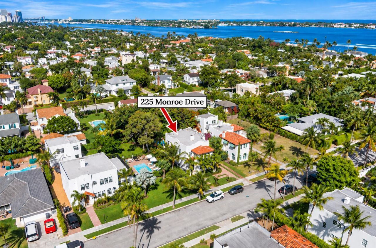 225 Monroe Drive, West Palm Beach, FL 33405 Photo